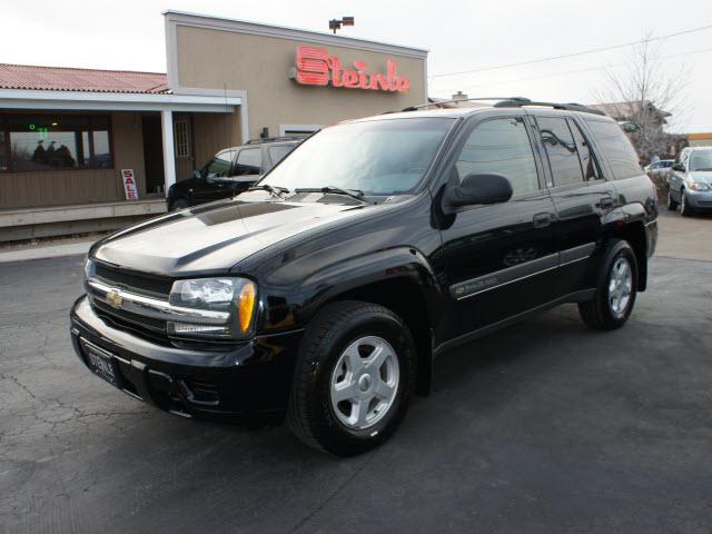 Photo of 2003 Chevrolet TrailBlazer