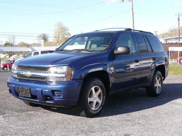 Photo of 2005 Chevrolet TrailBlazer