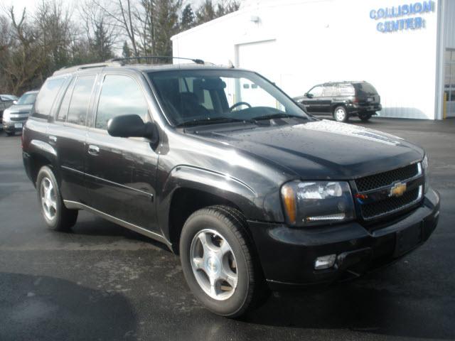Photo of 2008 Chevrolet TrailBlazer