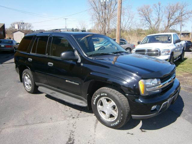 Photo of 2003 Chevrolet TrailBlazer