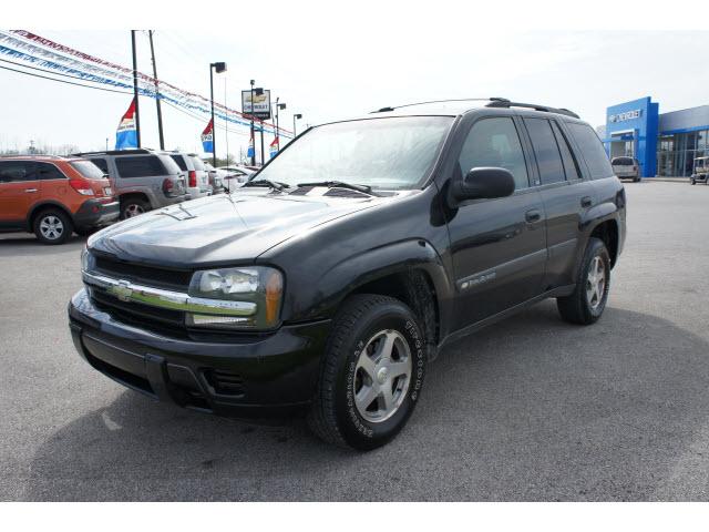 Photo of 2004 Chevrolet TrailBlazer