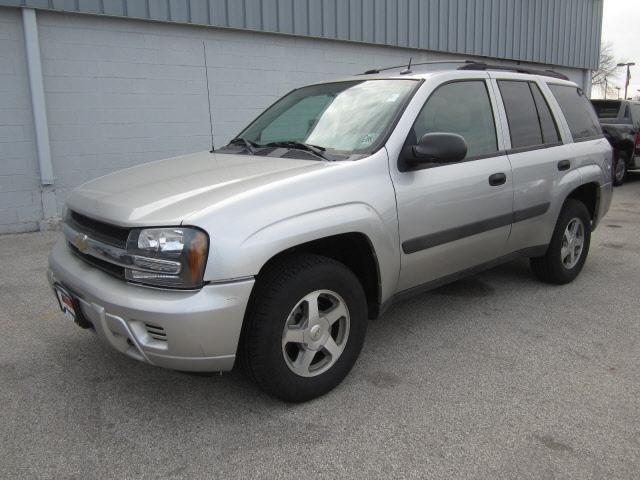 Photo of 2005 Chevrolet TrailBlazer