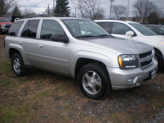 Photo of 2008 Chevrolet TrailBlazer