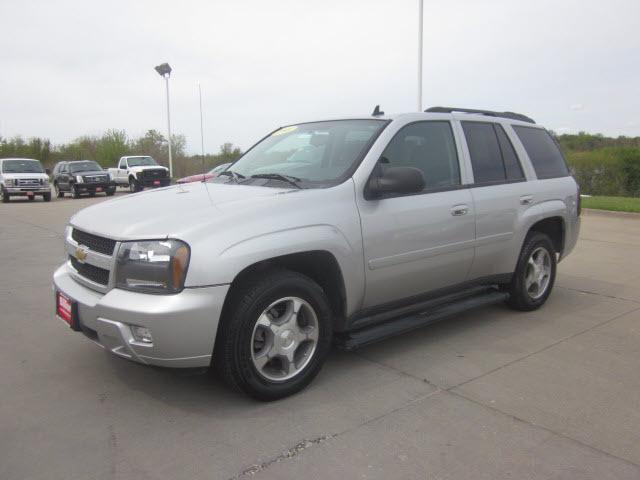 Photo of 2008 Chevrolet TrailBlazer