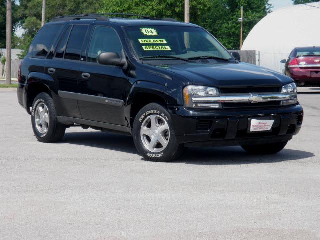 Photo of 2004 Chevrolet TrailBlazer