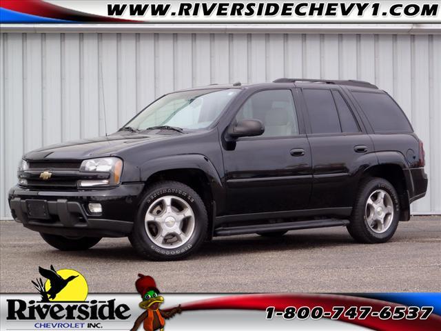Photo of 2005 Chevrolet TrailBlazer