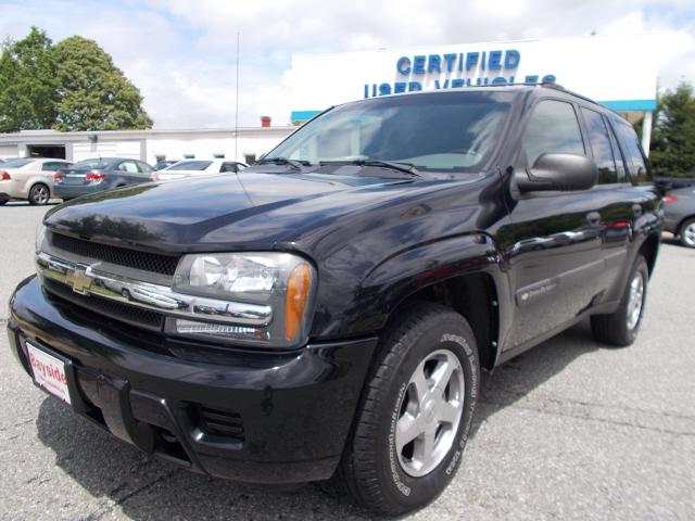 Photo of 2004 Chevrolet TrailBlazer