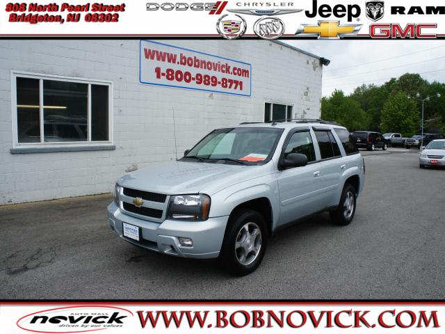 Photo of 2008 Chevrolet TrailBlazer