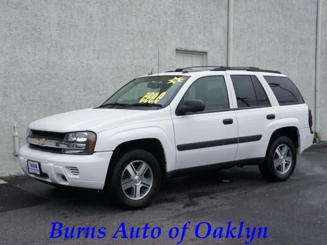 Photo of 2005 Chevrolet TrailBlazer