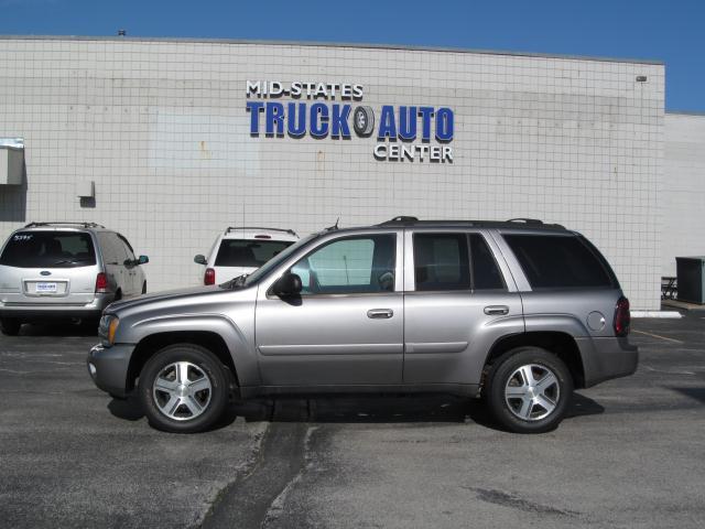 Photo of 2005 Chevrolet TrailBlazer