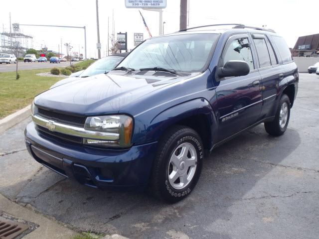 Photo of 2002 Chevrolet TrailBlazer