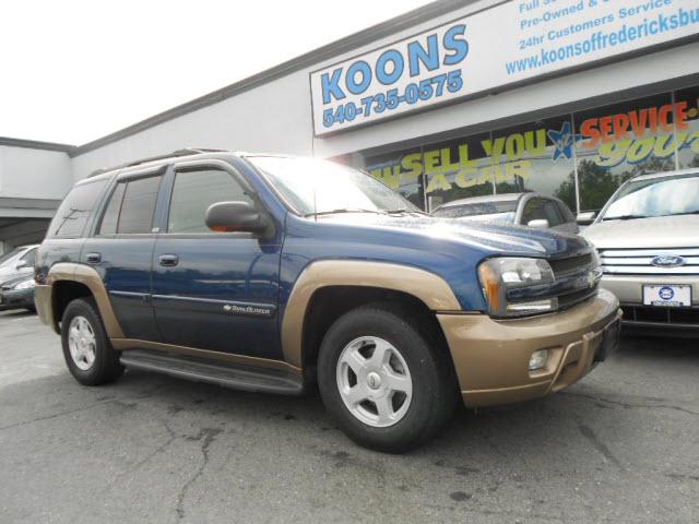 Photo of 2002 Chevrolet TrailBlazer
