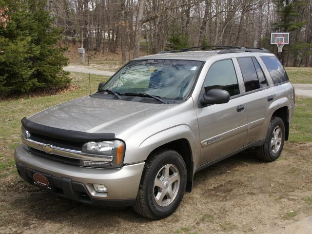 Photo of 2003 Chevrolet TrailBlazer