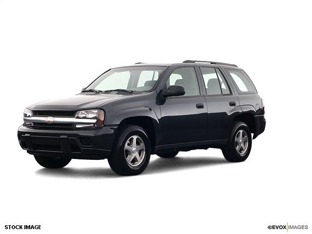 Photo of 2004 Chevrolet TrailBlazer