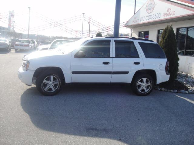Photo of 2005 Chevrolet TrailBlazer