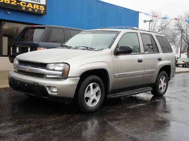 Photo of 2003 Chevrolet TrailBlazer