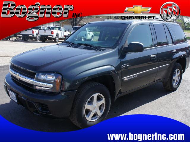 Photo of 2004 Chevrolet TrailBlazer