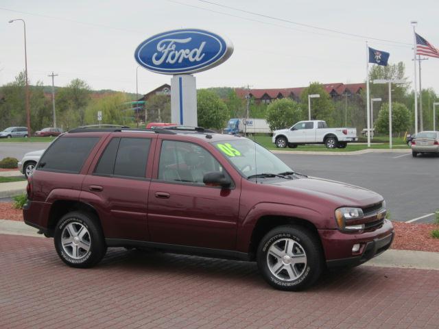 Photo of 2005 Chevrolet TrailBlazer