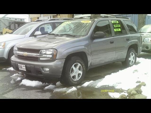 Photo of 2006 Chevrolet TrailBlazer