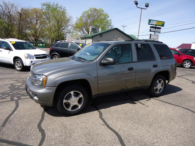 Photo of 2008 Chevrolet TrailBlazer