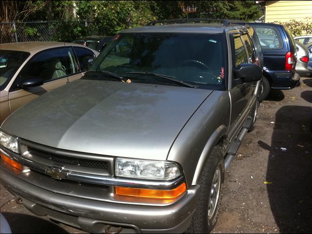 Photo of 2002 Chevrolet Blazer