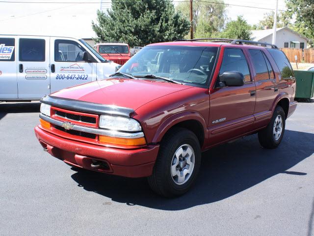 Photo of 2002 Chevrolet Blazer