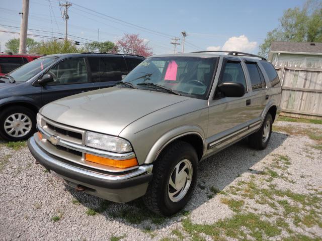 Photo of 2001 Chevrolet Blazer