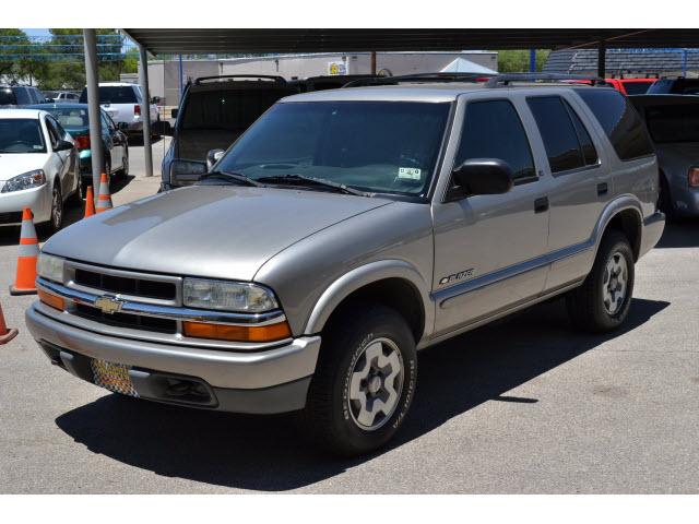 Photo of 2002 Chevrolet Blazer