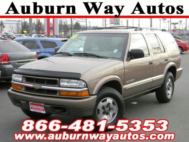Photo of 2004 Chevrolet Blazer