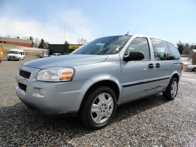 Photo of 2007 Chevrolet Uplander