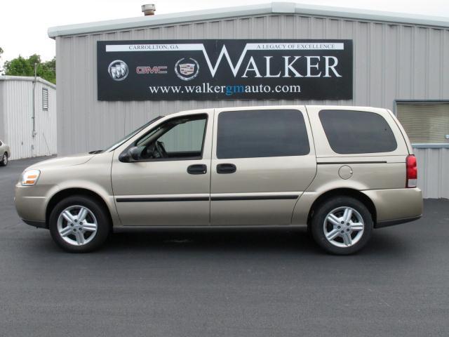 Photo of 2005 Chevrolet Uplander