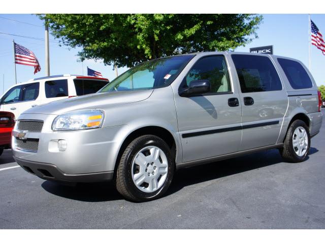 Photo of 2008 Chevrolet Uplander