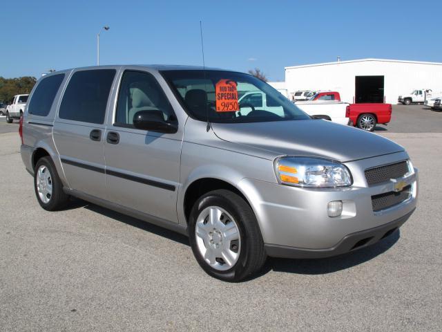 Photo of 2006 Chevrolet Uplander
