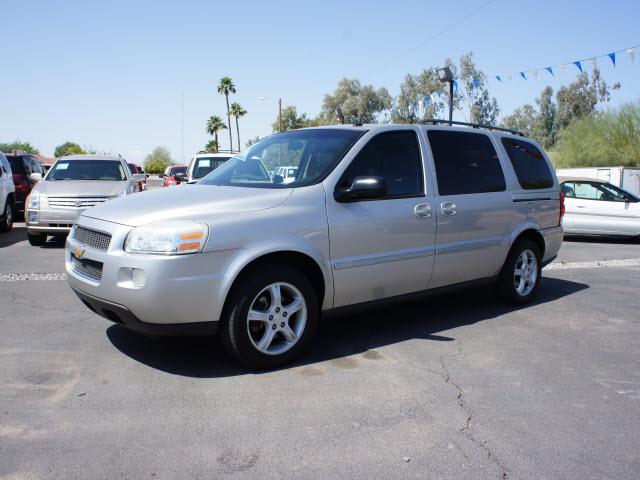 Photo of 2005 Chevrolet Uplander