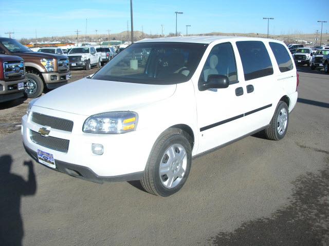 Photo of 2006 Chevrolet Uplander