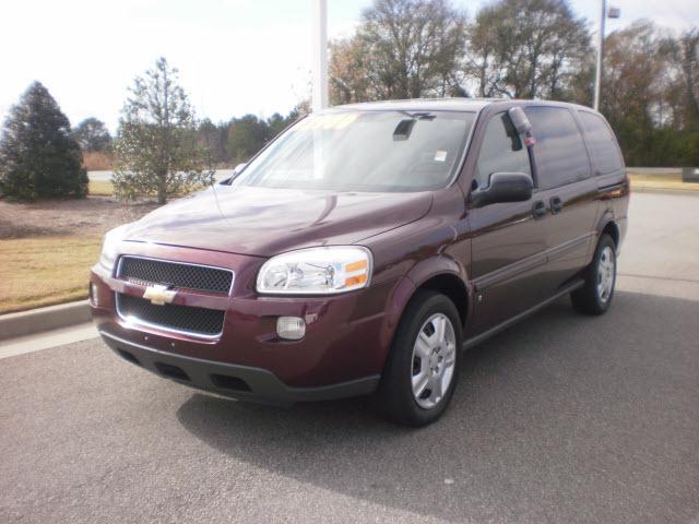 Photo of 2008 Chevrolet Uplander