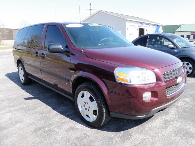 Photo of 2008 Chevrolet Uplander