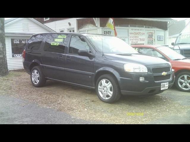 Photo of 2008 Chevrolet Uplander