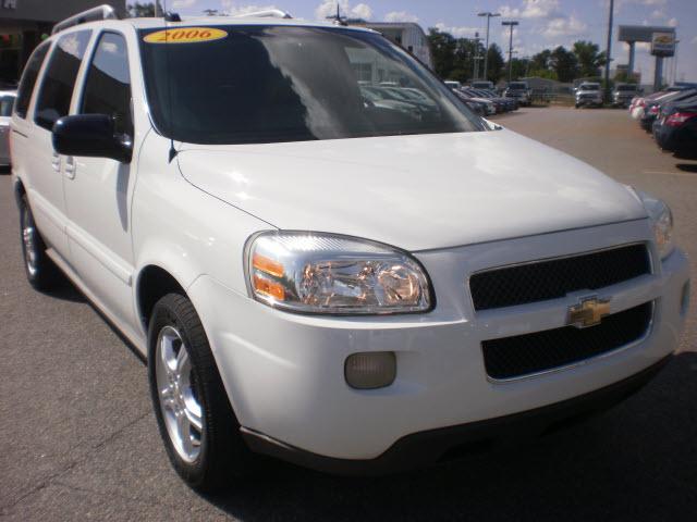 Photo of 2006 Chevrolet Uplander