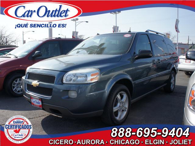 Photo of 2005 Chevrolet Uplander