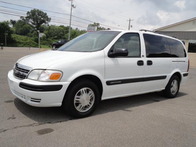 Photo of 2004 Chevrolet Venture