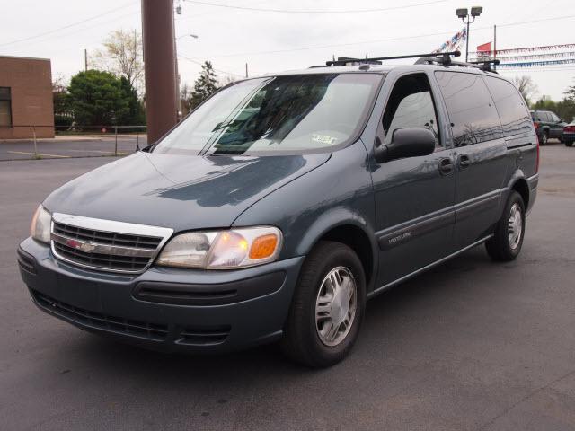 Photo of 2004 Chevrolet Venture