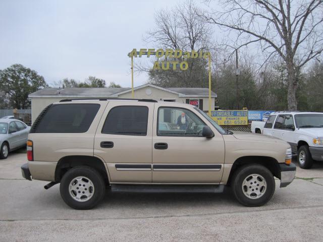 Photo of 2005 Chevrolet Tahoe