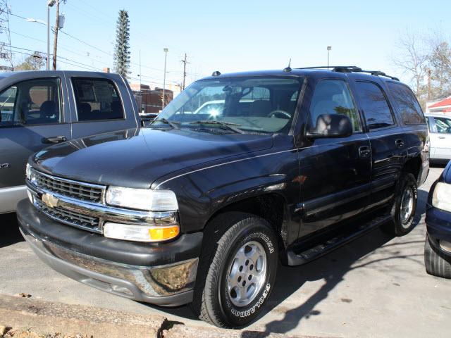 Photo of 2005 Chevrolet Tahoe