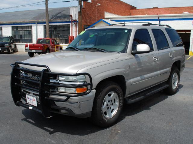 Photo of 2004 Chevrolet Tahoe