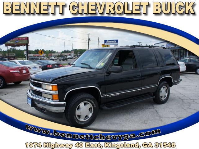 Photo of 1999 Chevrolet Tahoe