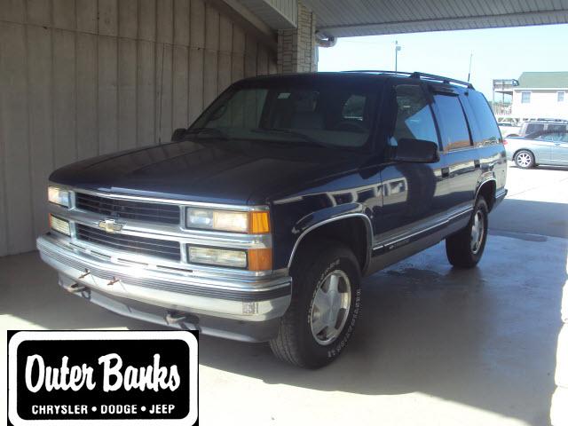 Photo of 1999 Chevrolet Tahoe