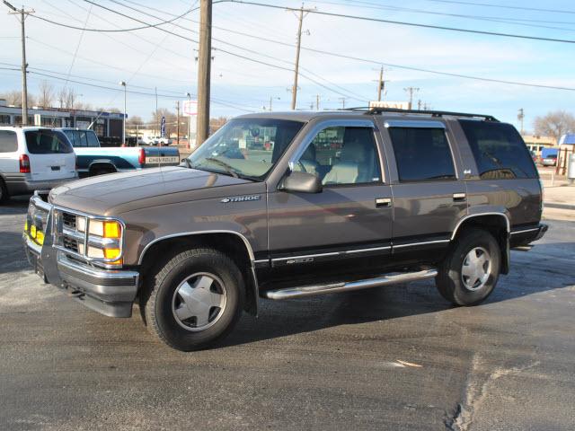 Photo of 1997 Chevrolet Tahoe