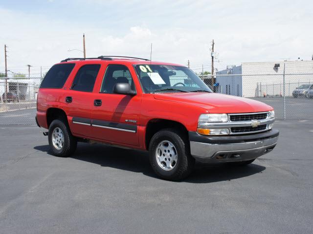 Photo of 2001 Chevrolet Tahoe