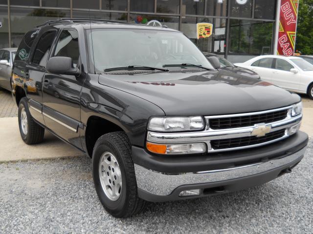 Photo of 2005 Chevrolet Tahoe